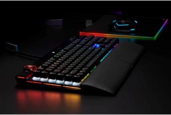Corsair K100 RGB Mechanical Wired CHERRY MX SPEED Switch Keyboard with RGB Backlighting – Black. - Image 14