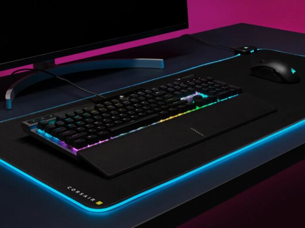 Corsair K70 RGB PRO Mechanical Gaming Keyboard - CHERRY MX SPEED Silver Keyswitches - Black - Image 18