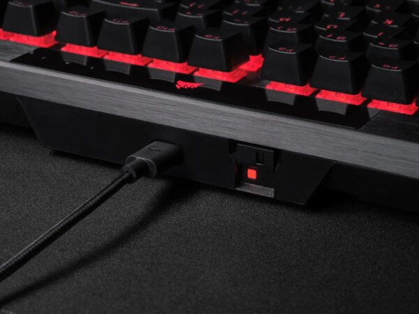 Corsair K70 RGB PRO Mechanical Gaming Keyboard - CHERRY MX SPEED Silver Keyswitches - Black - Image 5