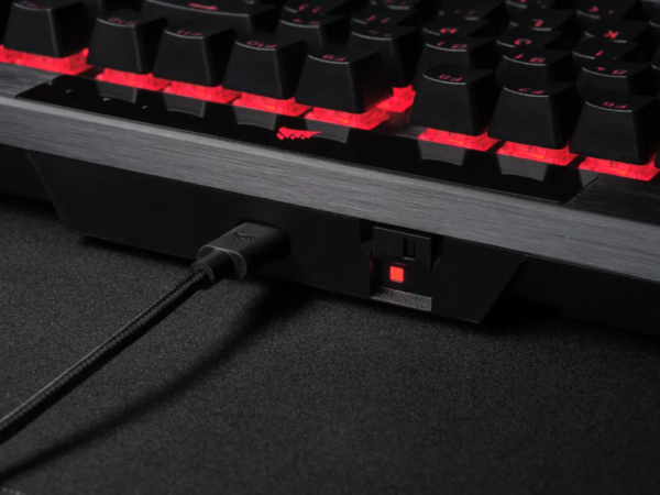 Corsair K70 RGB PRO Mechanical Gaming Keyboard - CHERRY MX SPEED Silver Keyswitches - Black - Image 36